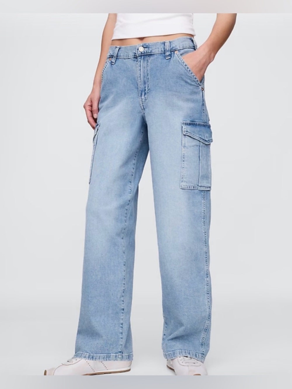 GAP Women's Mid Rise '90s Loose Cargo Jeans- US 27R - Picture 2 of 16